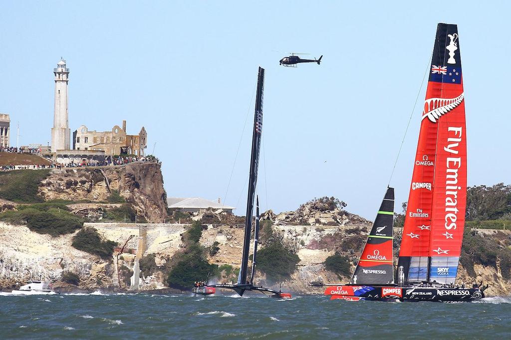 Oracle Team USA v Emirates Team New Zealand. America’s Cup Day 6 San Francisco. Emirates Team NZ crosses ahead of Oracle Team USA on Leg 3 of race 10 © Richard Gladwell www.photosport.co.nz